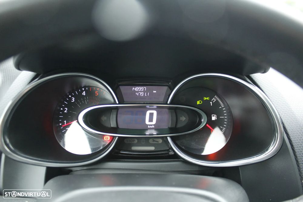 Renault Clio Energy dCi 90 Start & Stop LIMITED 2018 - 12
