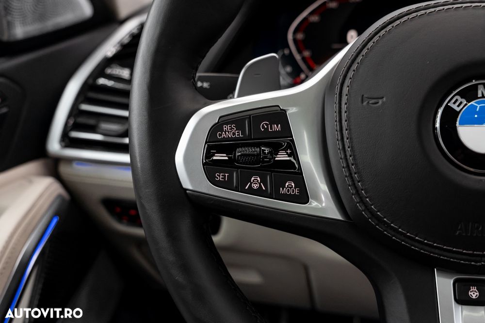 BMW X6 xDrive30d - 33