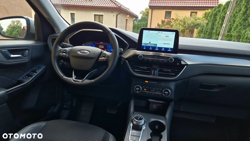 Ford Kuga 2.0 EcoBlue 4x4 TITANIUM X - 26