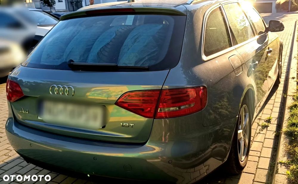 Audi A4 - 8