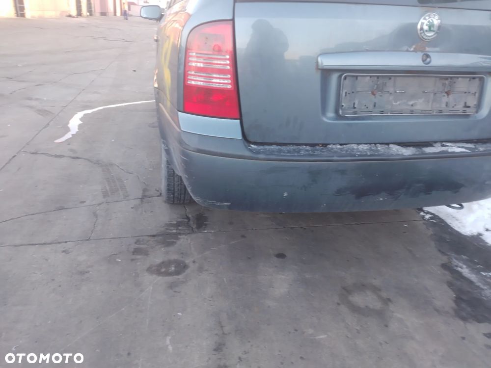 SKODA OCTAVIA I  00-10 1.6 BFQ    LUSTERKO ZEWNĘTRZNE PRAWE LEWE     9901 - 16