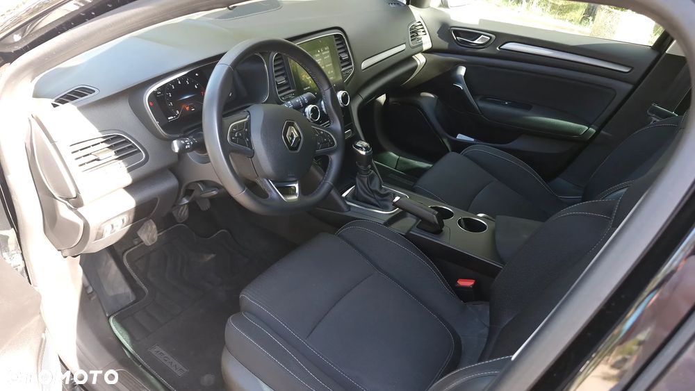 Renault Megane 1.3 TCe FAP Zen - 10