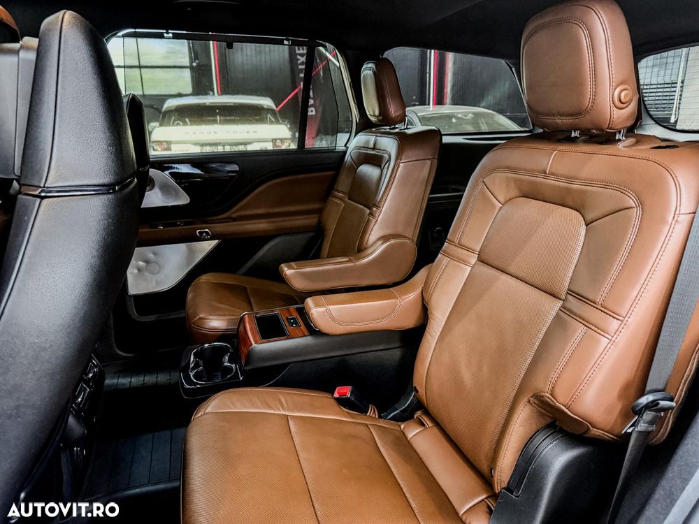 Lincoln Aviator - 25