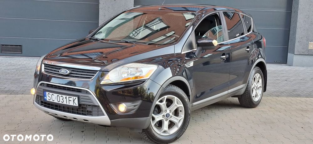 Ford Kuga 2.0 TDCi 2x4 Titanium - 3