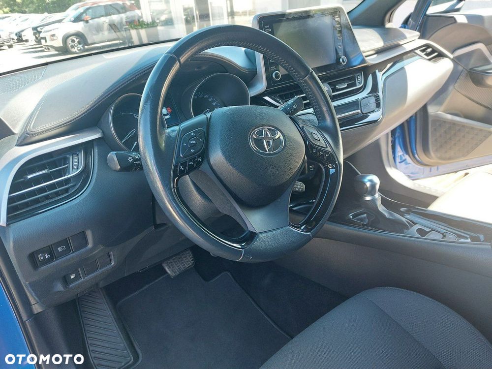 Toyota C-HR - 14