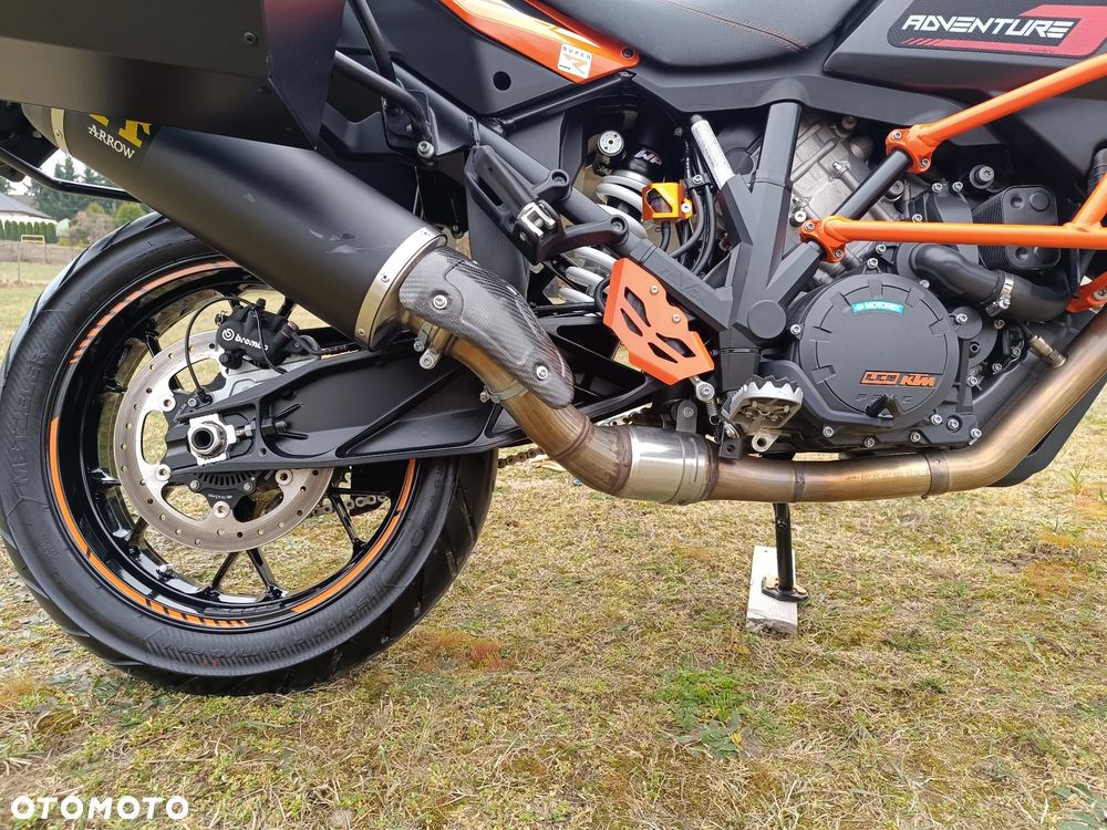 KTM Adventure - 13
