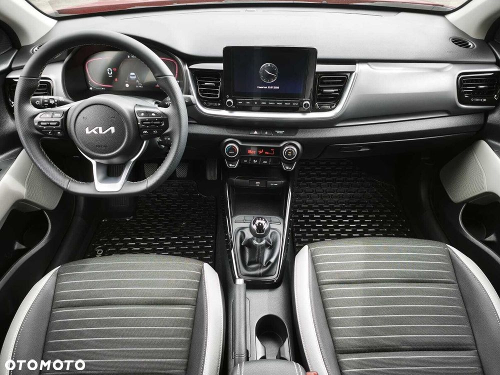 Kia Stonic 1.2 L - 5
