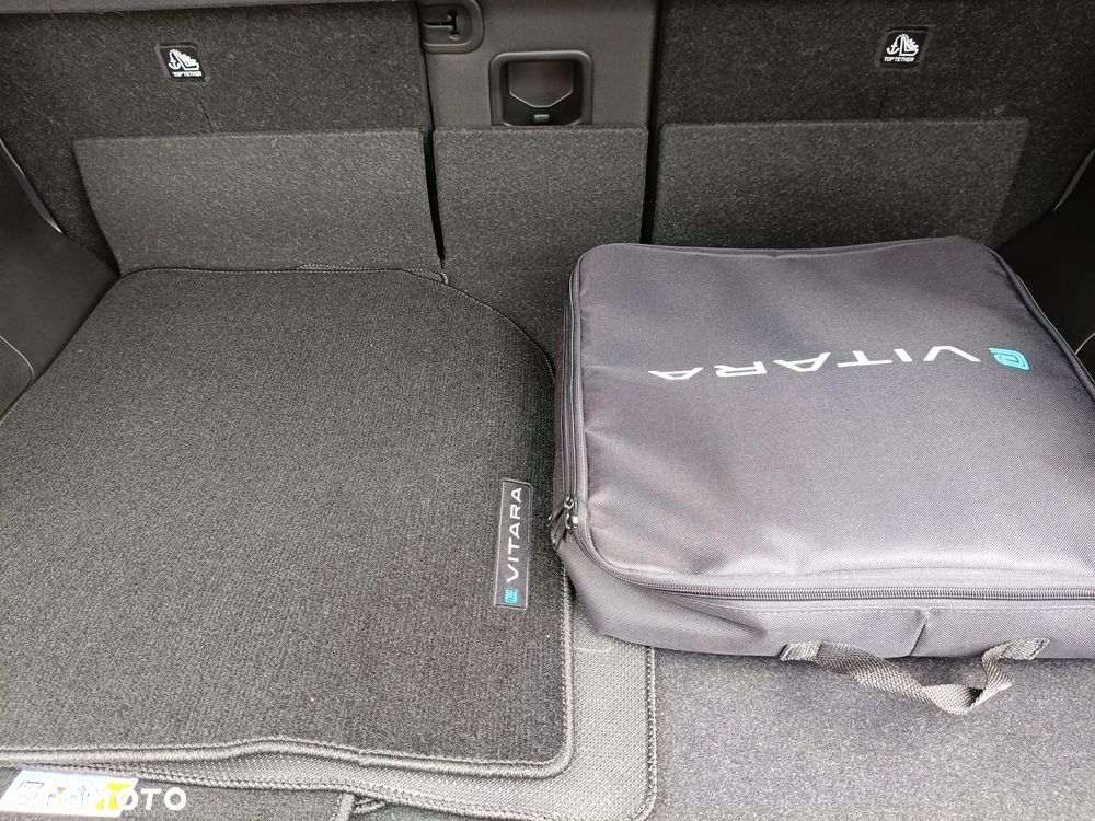 Suzuki e VITARA - 27