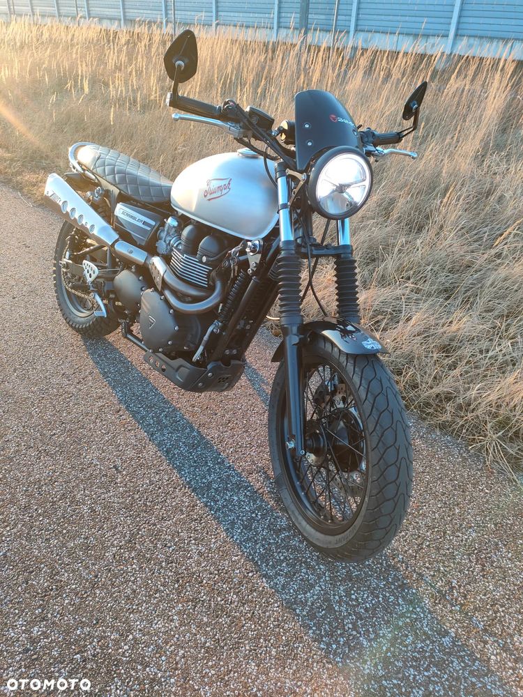 Triumph Scrambler - 15