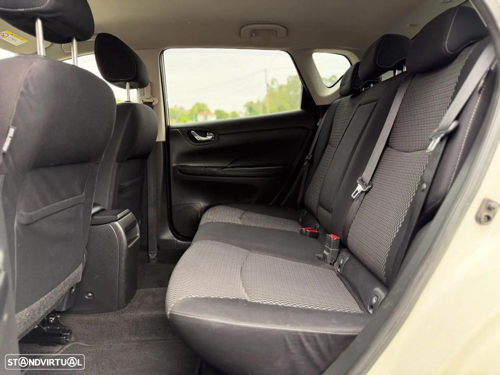 Nissan Pulsar 1.5 dCi Acenta J17 - 16