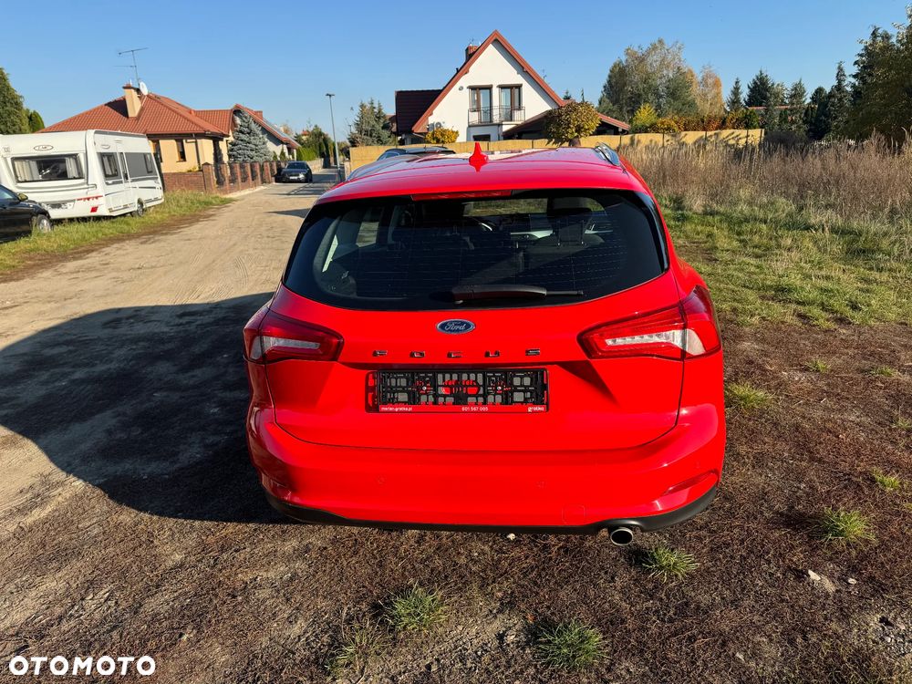 Ford Focus 1.5 EcoBlue Start-Stopp-System COOL&CONNECT - 14