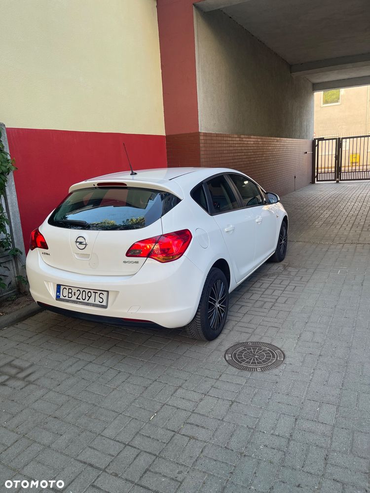 Opel Astra 1.4 Innovation - 14