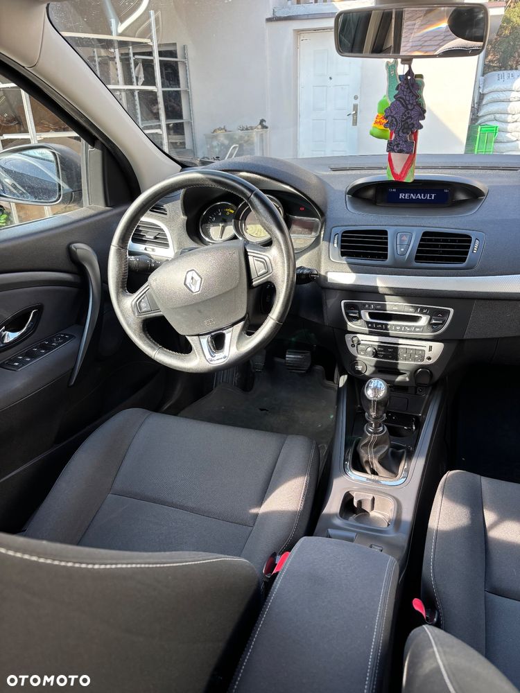 Renault Megane ENERGY dCi 130 Start & Stopp Bose Edition - 8