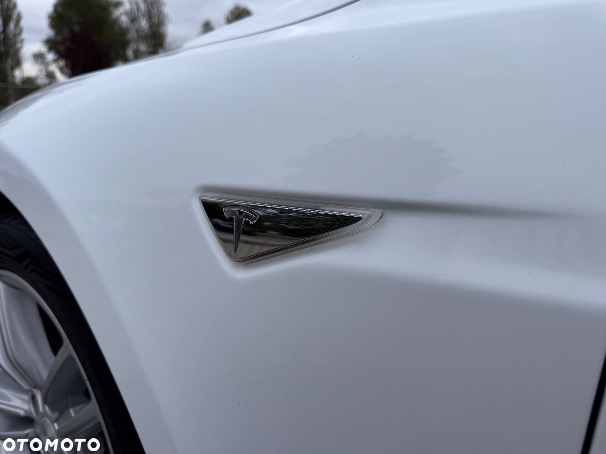 Tesla Model S Standard - 15