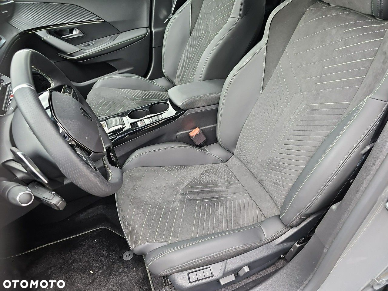 Peugeot 2008 - 17