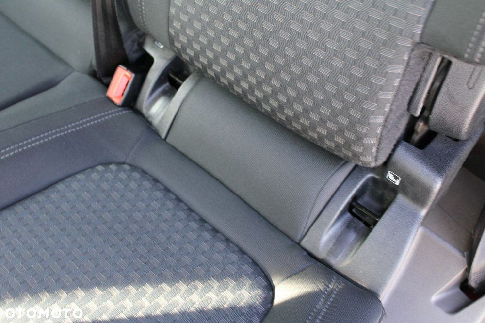 Ford Transit Connect - 19