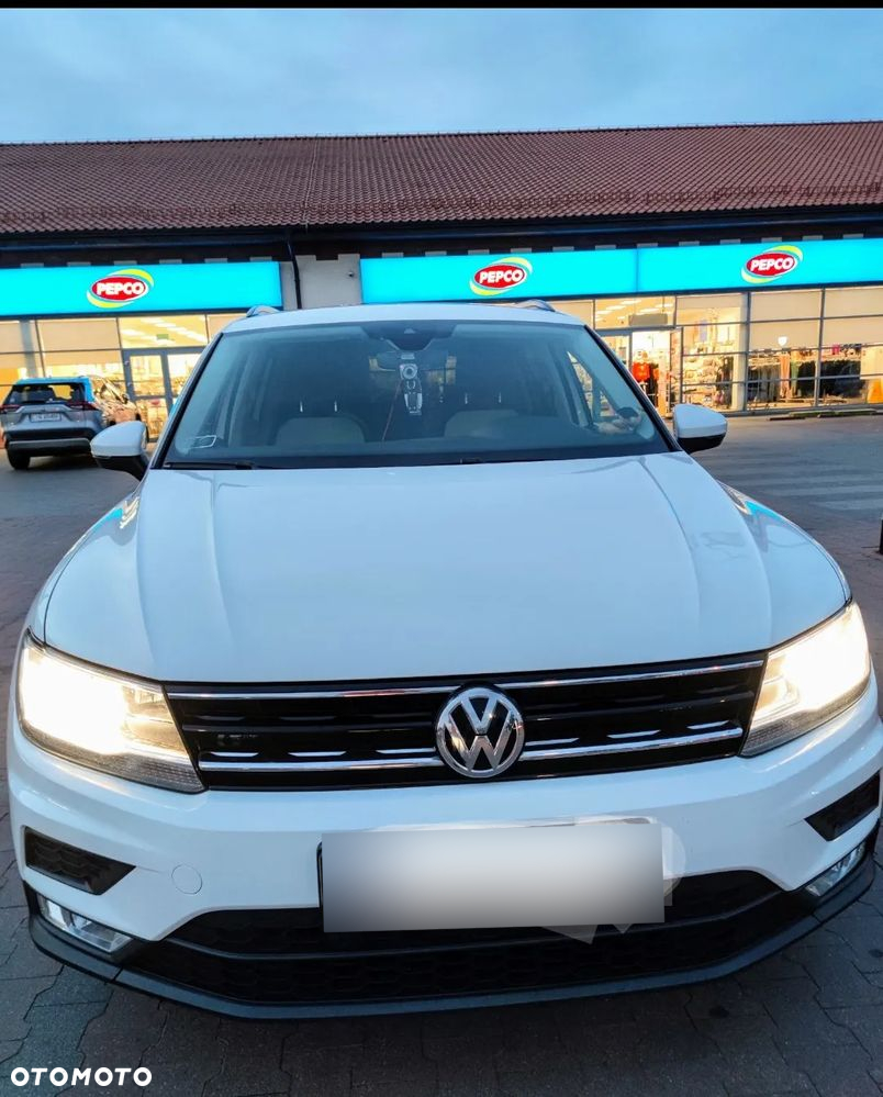 Volkswagen Tiguan - 14