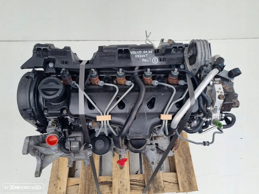 Motor usado D5244T VOLVO V70 D5 2.4 163CV XC90 S80 S60 XC70