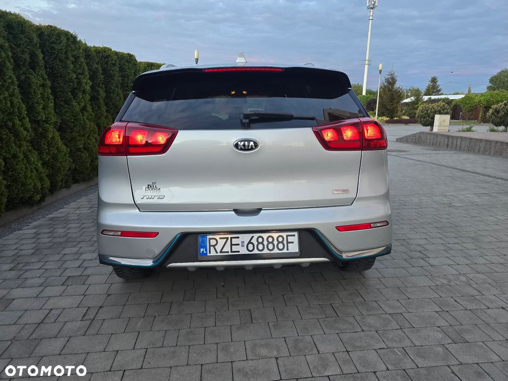 Kia Niro - 8