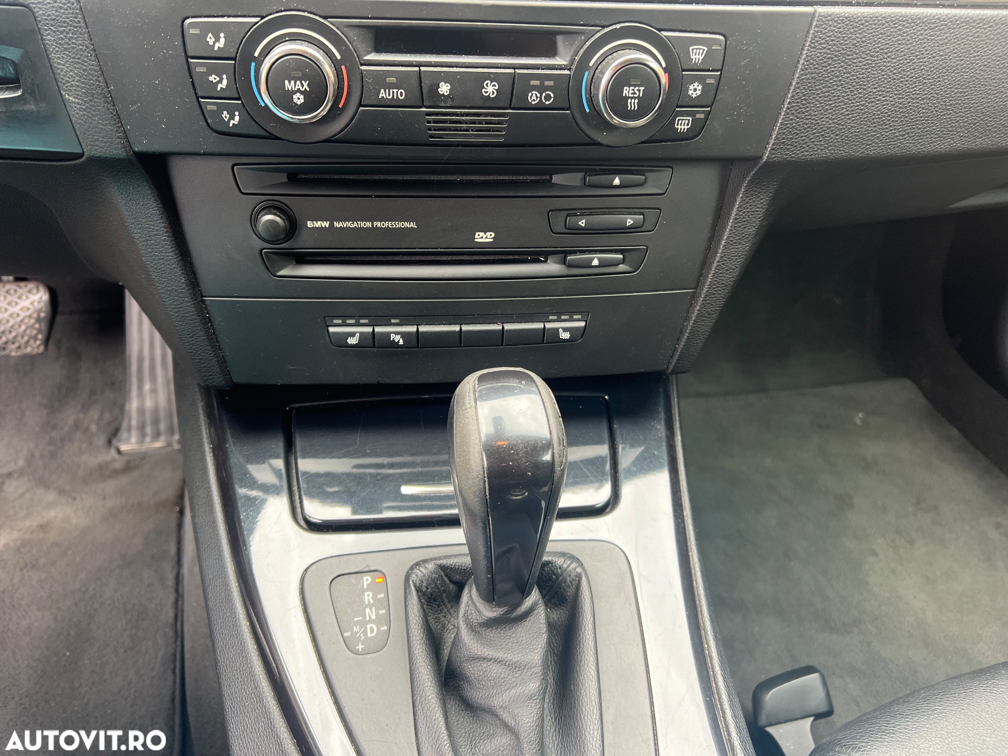 BMW Seria 3 325i Coupe Aut. - 13