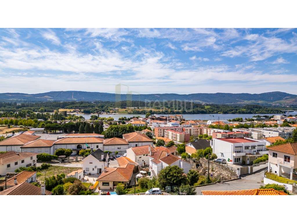 Moradia com Vistas sobre o Rio Minho, Vila Nova de Cerveira e Espanha - Grande imagem: 4/29