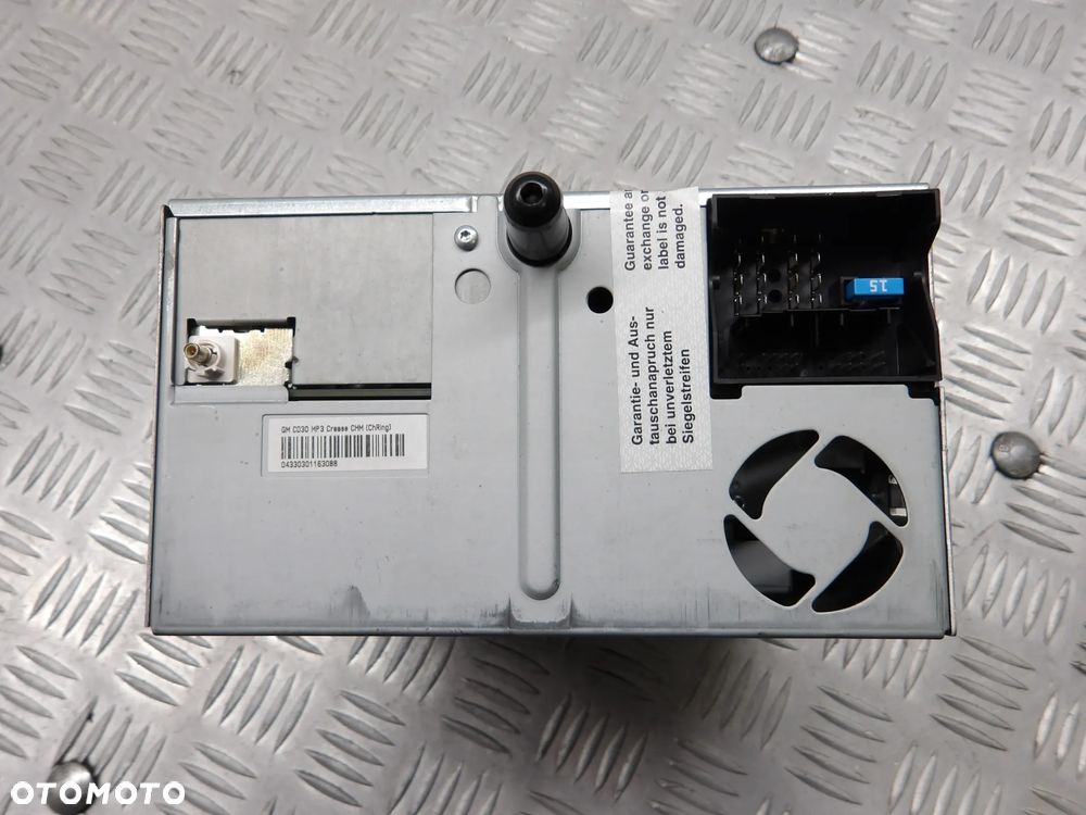 OPEL ZAFIRA B 05-07 1.9 D 120KM RADIO CD 13251056 - 3