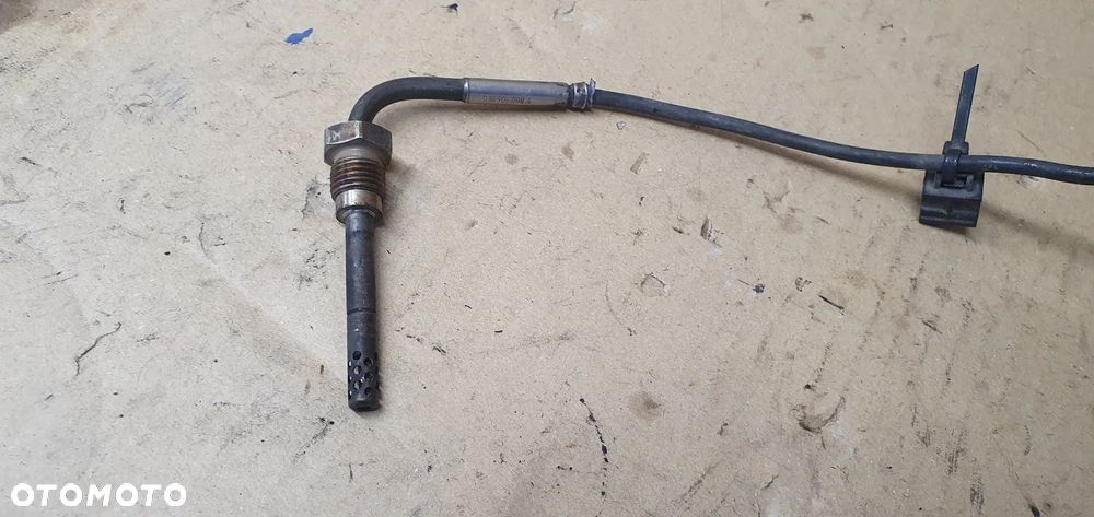 Czujnik temperatury spalin sonda Audi A8 D3 4.2 TDI 038906088A - 3