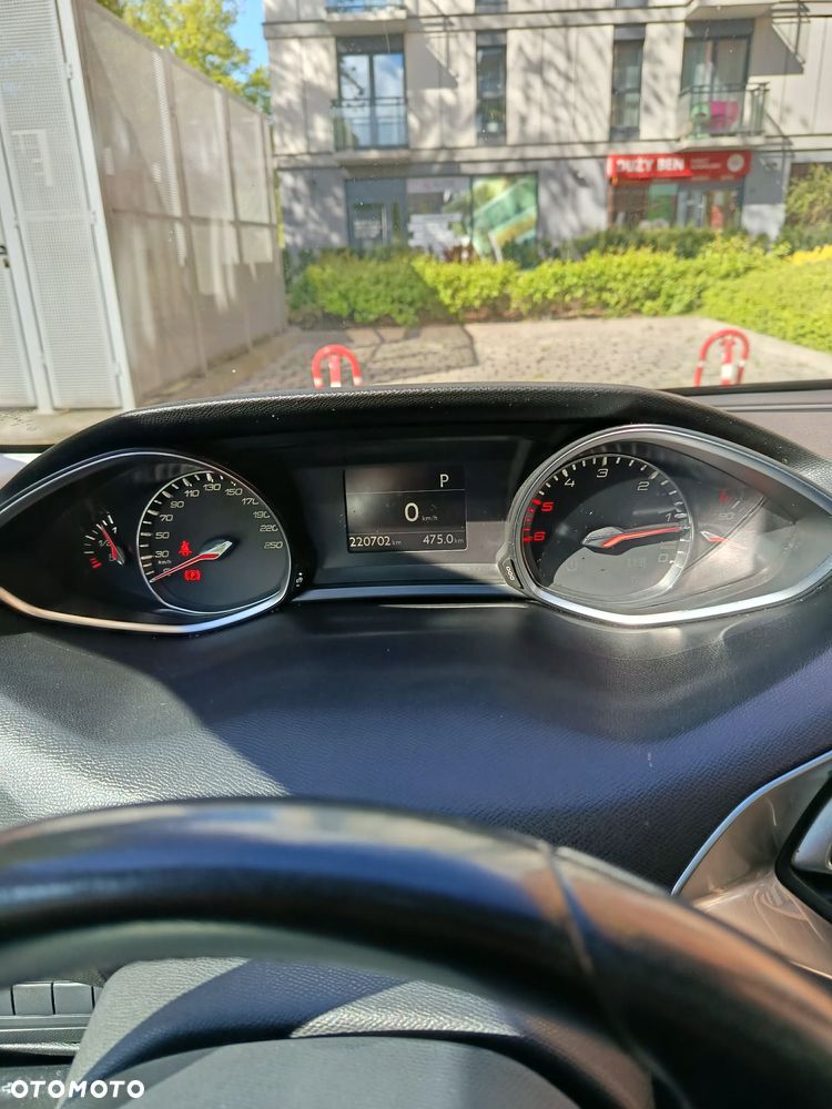 Peugeot 308 - 11