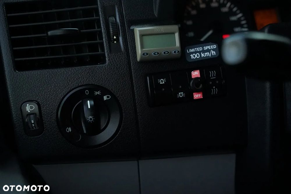 Mercedes-Benz SPRINTER 516 CDI / 2x KLIMA  / BOGATE WYPOSAŻENIE / SKÓRY / SPROWADZONY - 24