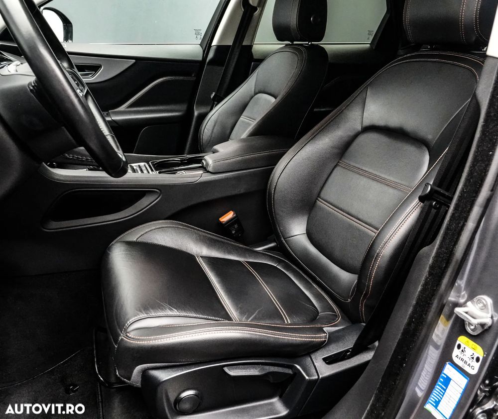 Jaguar F-Pace 20d AWD Prestige - 13