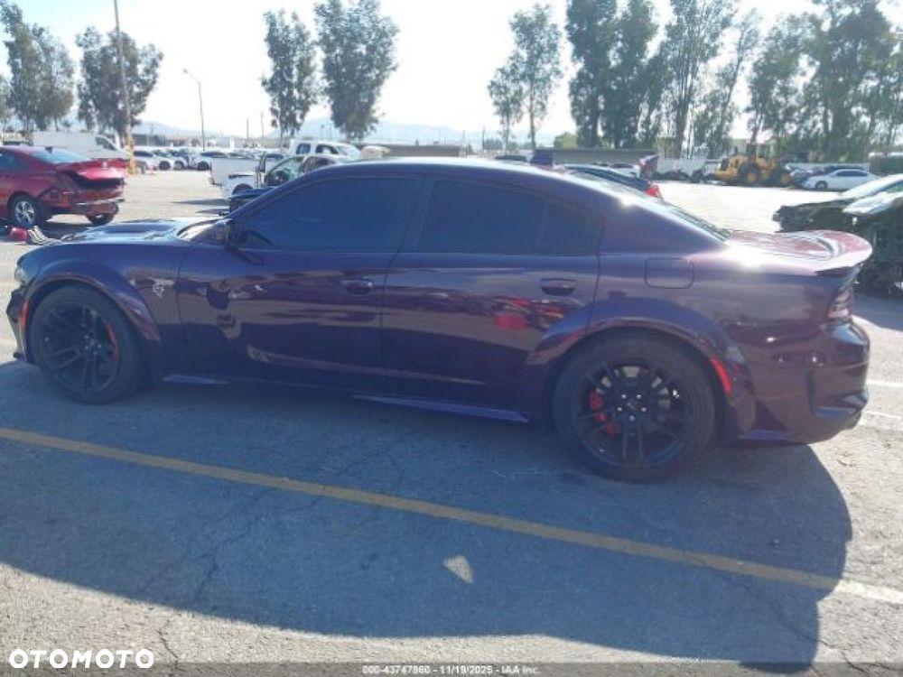 Dodge Charger - 6