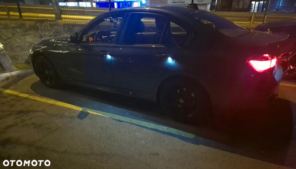 BMW Seria 3 - 11