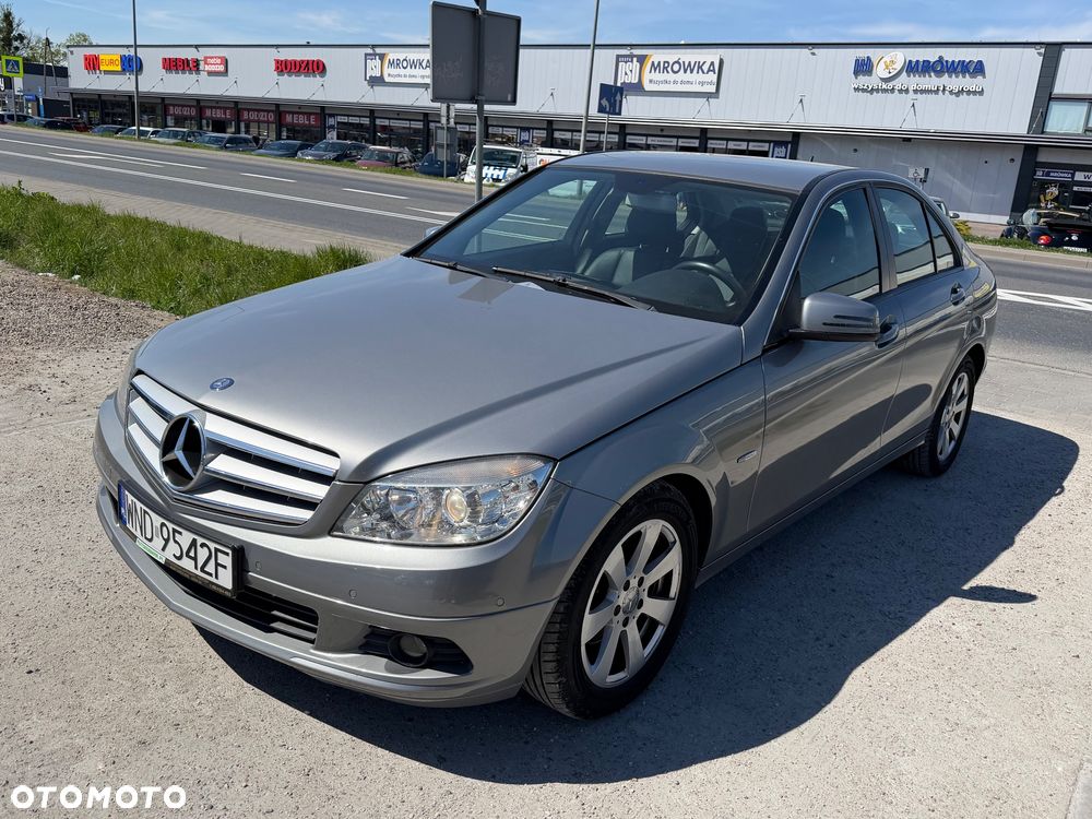 Mercedes-Benz Klasa C 180 Kompressor BlueEFFICIENCY Elegance - 1