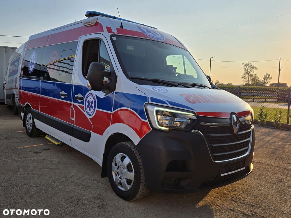 Renault Master Ambulans karetka - 1