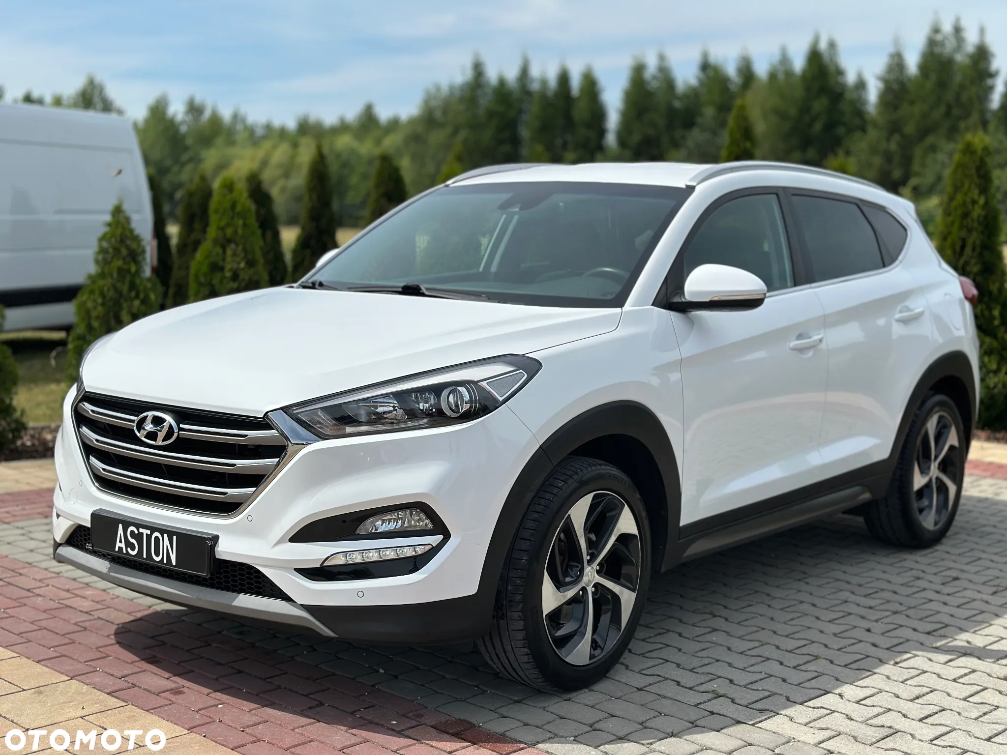 Hyundai Tucson blue 1.7 CRDi 2WD Passion Plus - 12