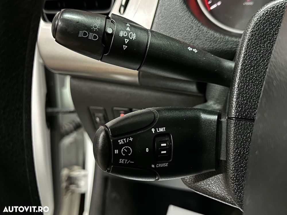 Citroën C-Elysée PureTech Attraction - 11