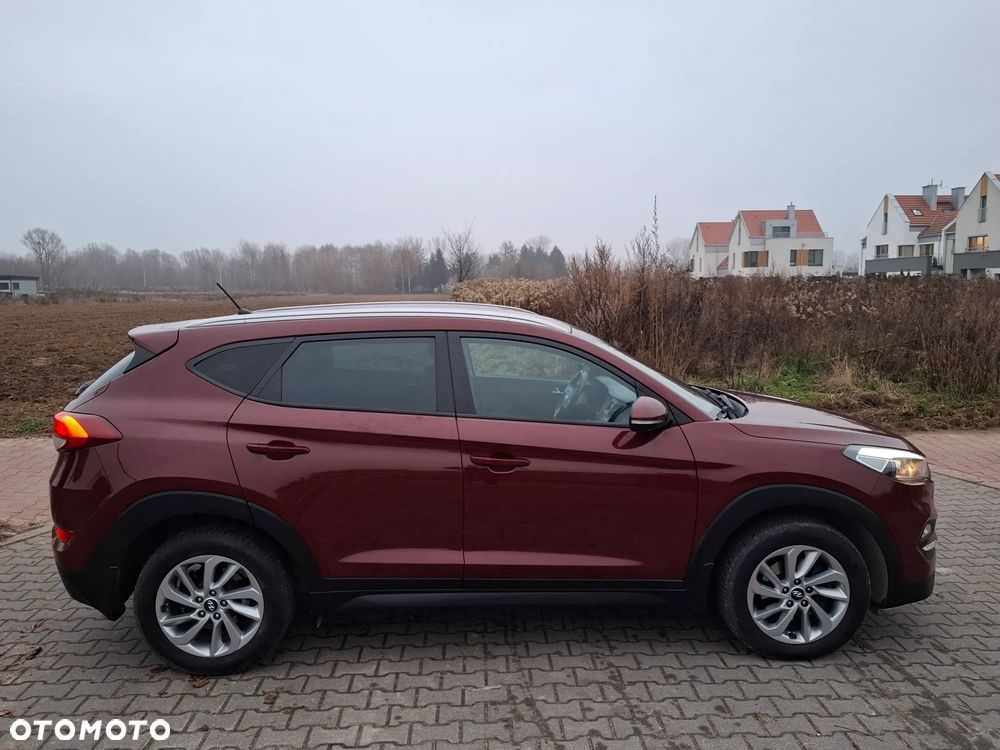Hyundai Tucson 1.7 CRDI BlueDrive Comfort 2WD - 17