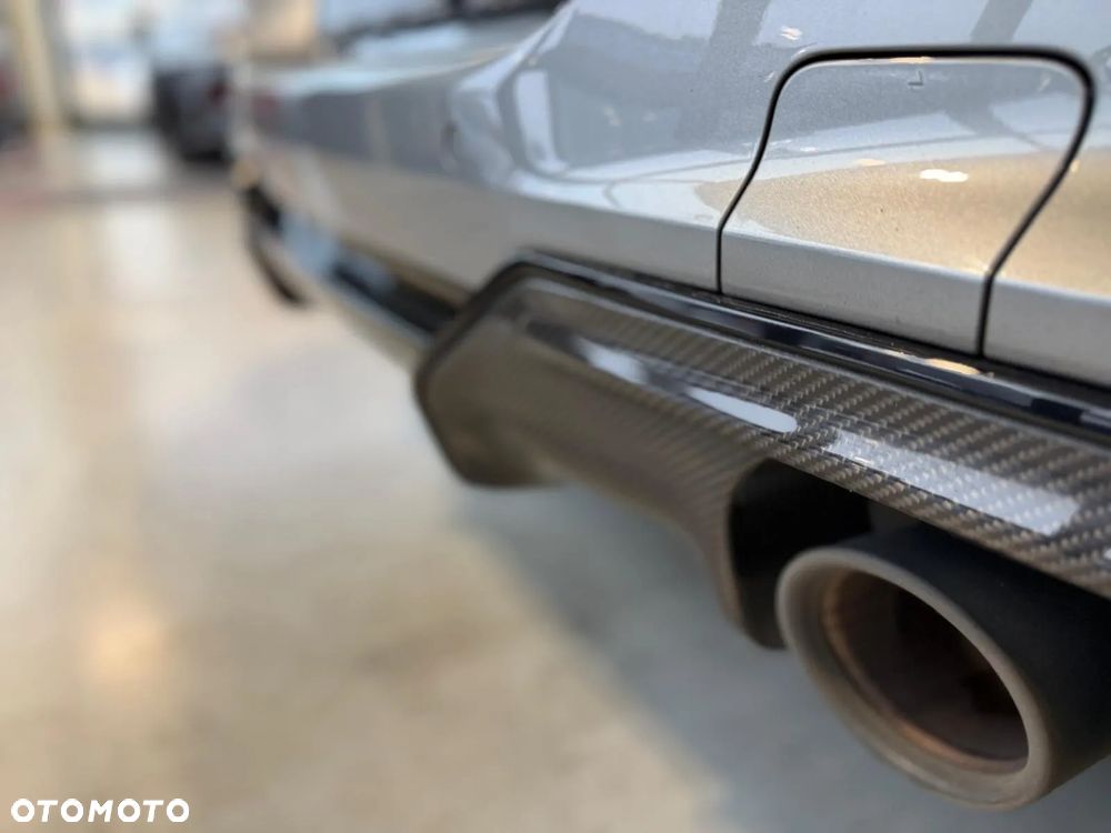 BMW M8 Competition - 26