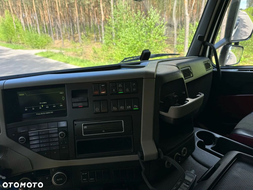 Volvo FM ,6X2 , 330KM ,Euro 6, - 7