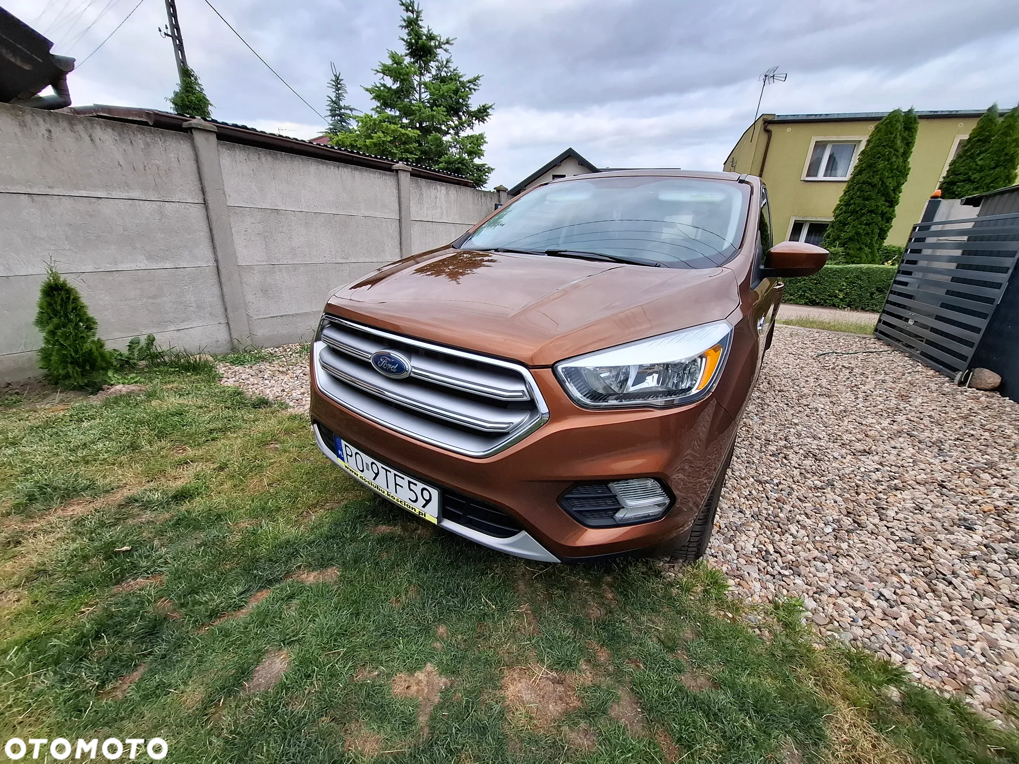 Ford Kuga - 3