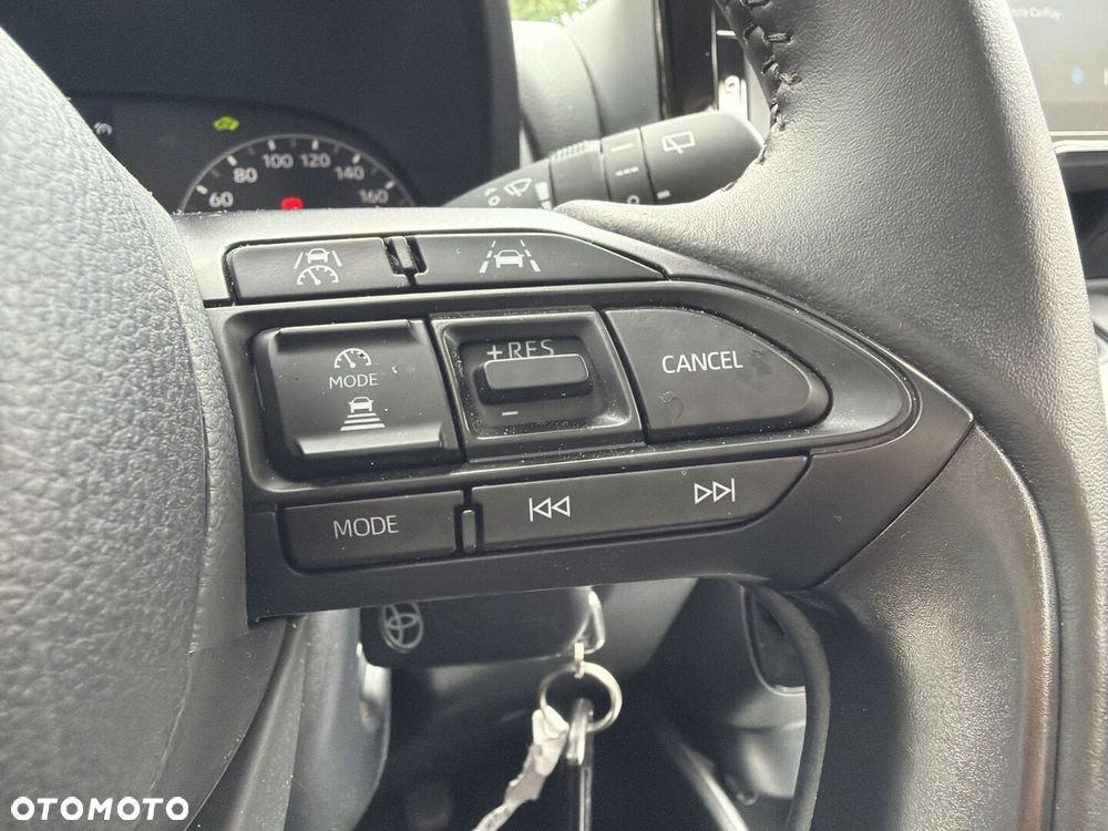 Toyota Yaris Hybrid 1.5 Comfort - 22