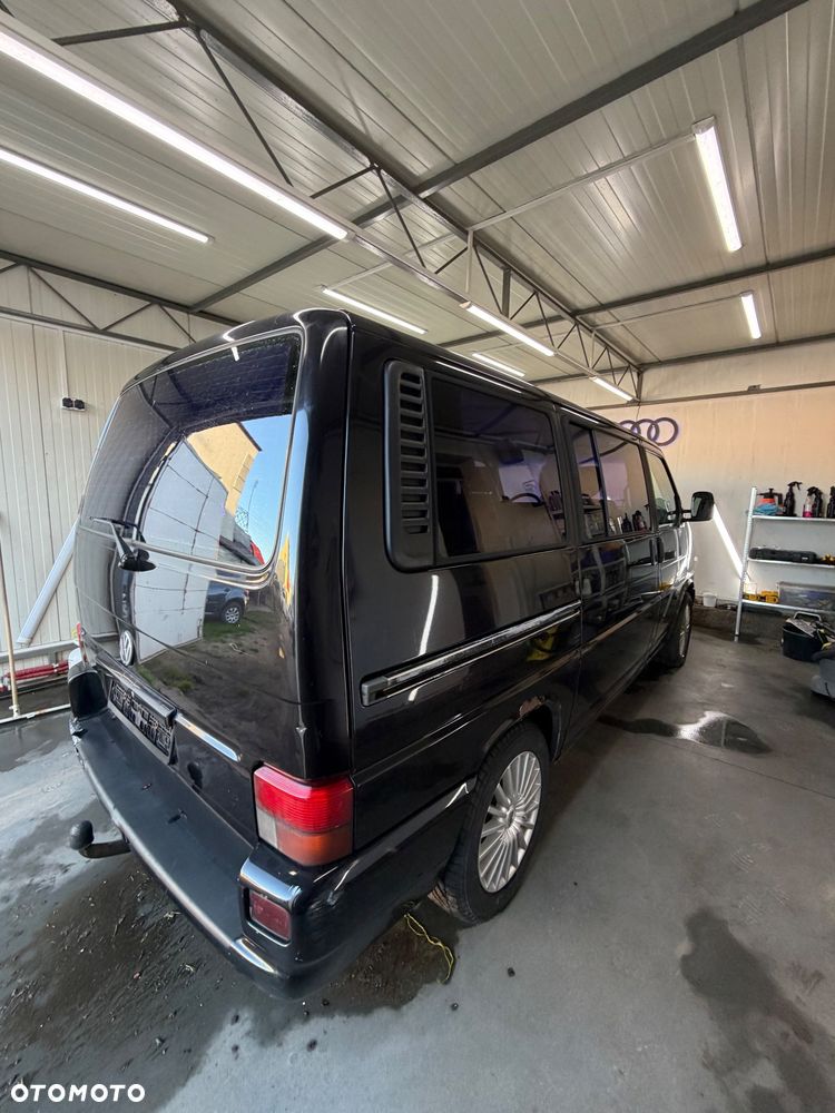 Volkswagen Multivan - 3
