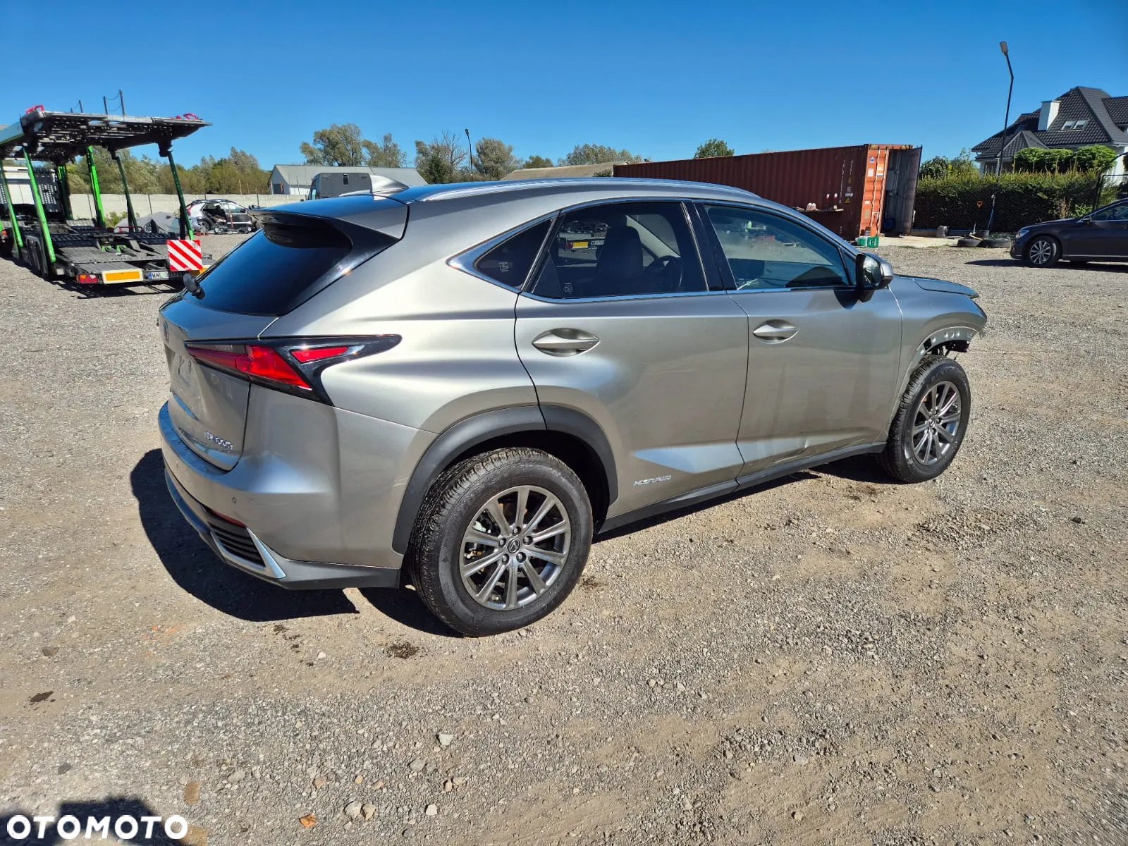 Lexus NX 300h - 8