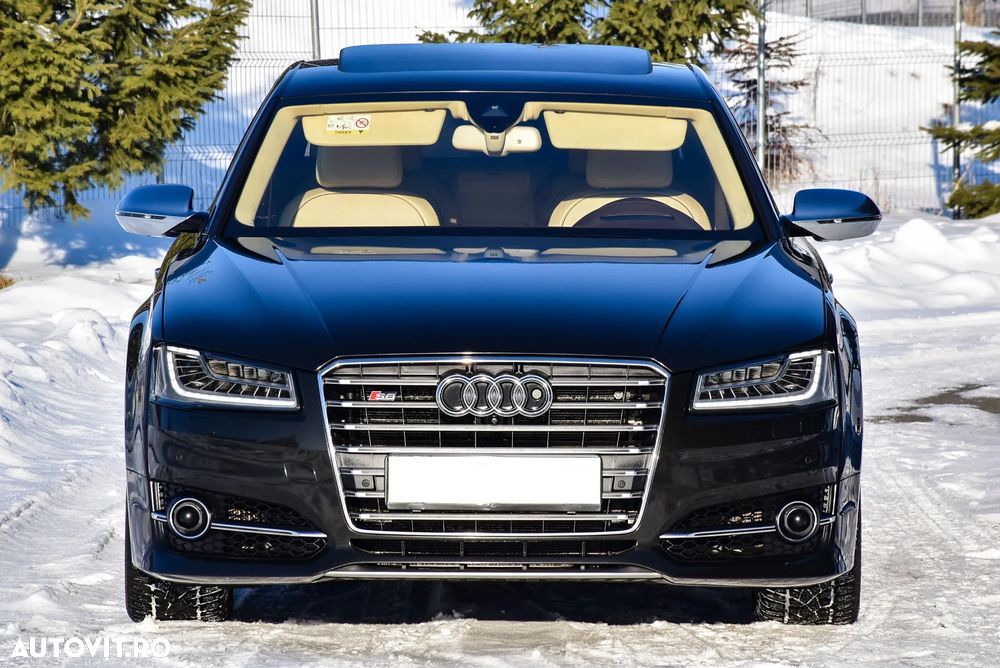 Audi S8 - 5
