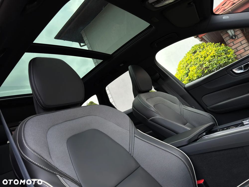 Volvo XC 60 B5 D AWD Geartronic RDesign - 10