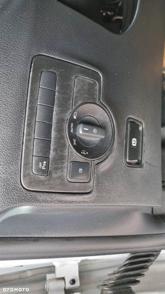 Mercedes-Benz Vito - 40