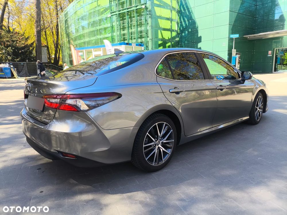 Toyota Camry 2.5 Hybrid Executive CVT - 8