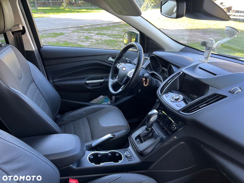 Ford Kuga - 15