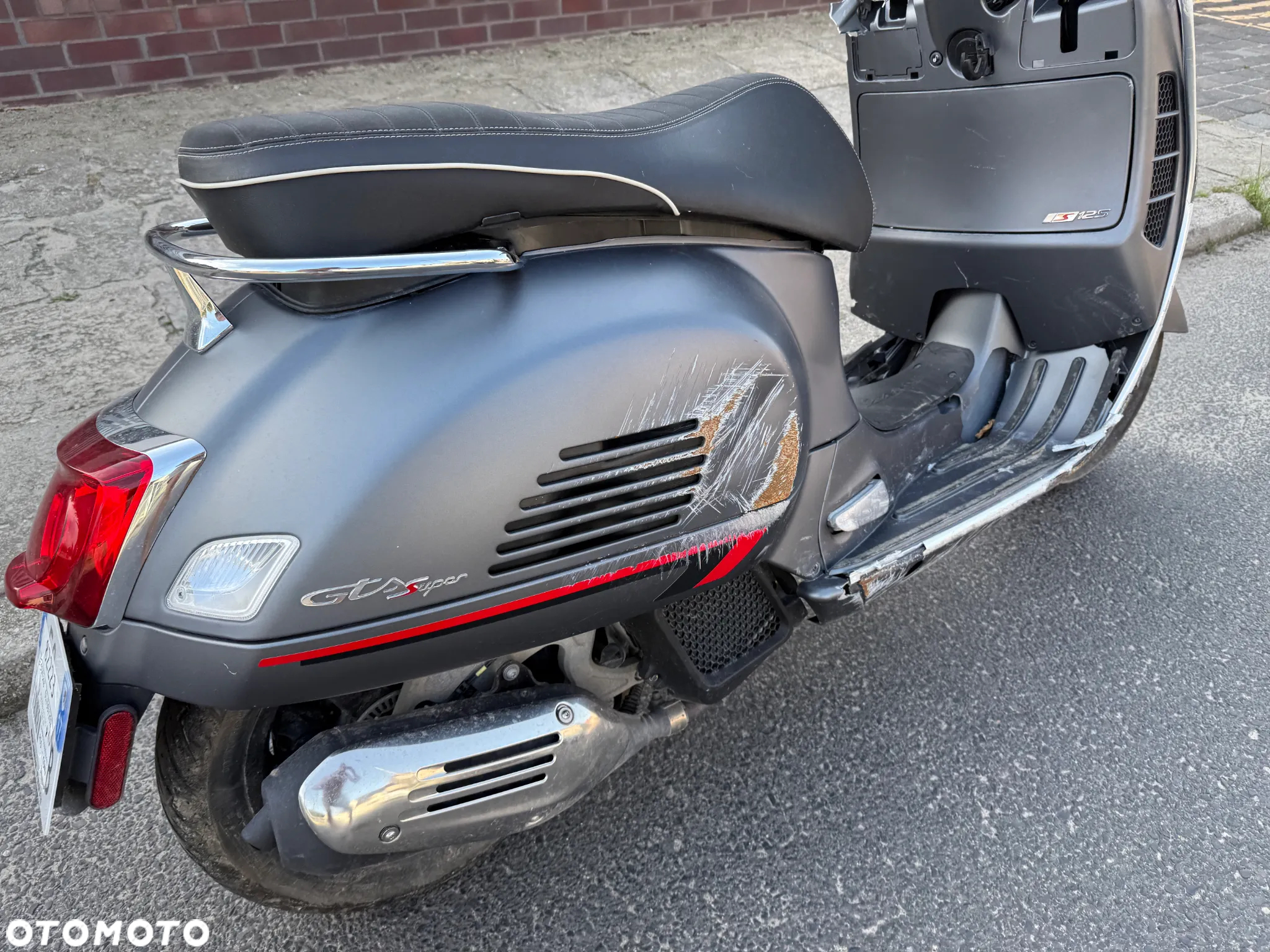 Piaggio Vespa - 17