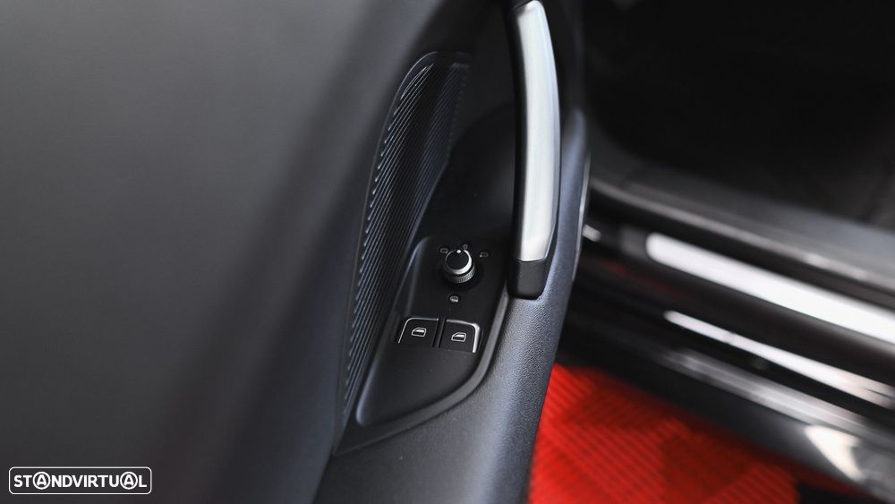 Audi TT Coupé 2.0 TFSI quattro S-line S tronic - 49